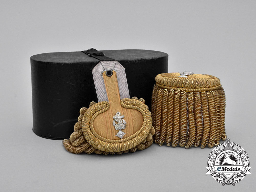 an_exquisite_cased_set_of_kriegsmarine_frigate_captain_epaulettes;_published_example_h_737_1