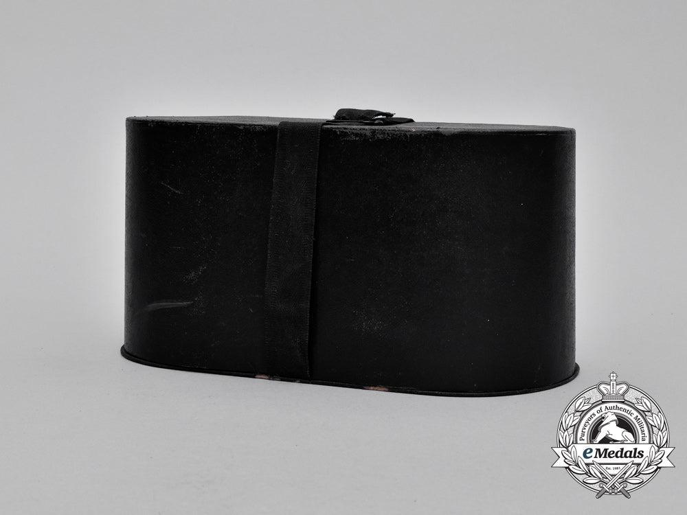 an_exquisite_cased_set_of_kriegsmarine_frigate_captain_epaulettes;_published_example_h_738_1