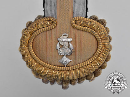 an_exquisite_cased_set_of_kriegsmarine_frigate_captain_epaulettes;_published_example_h_742_1