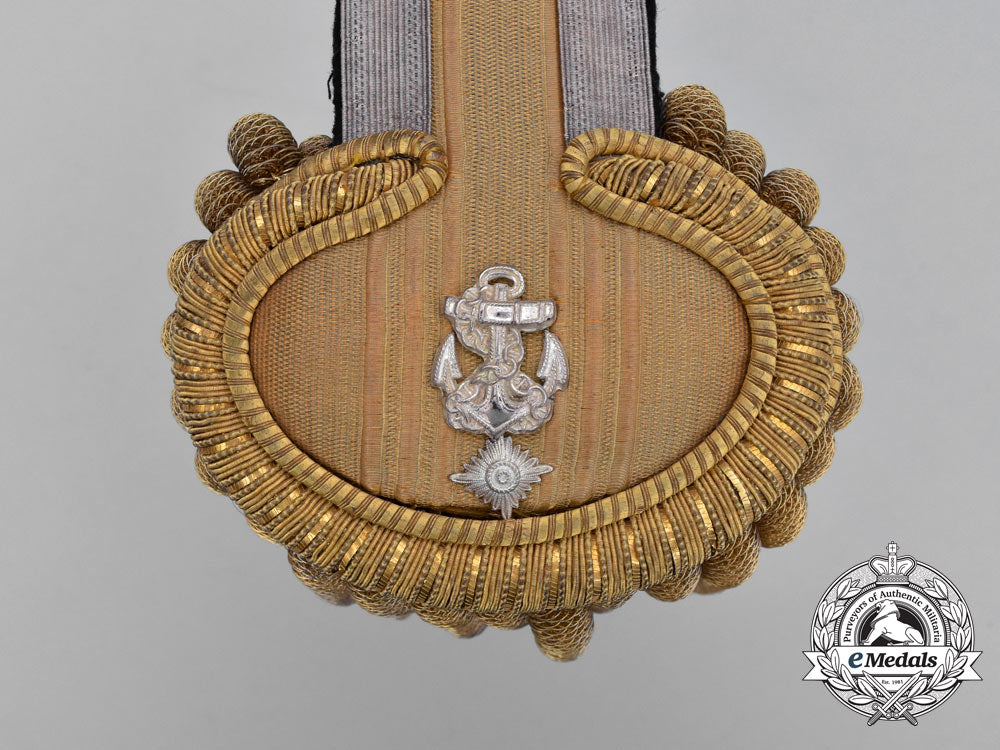 an_exquisite_cased_set_of_kriegsmarine_frigate_captain_epaulettes;_published_example_h_743_1