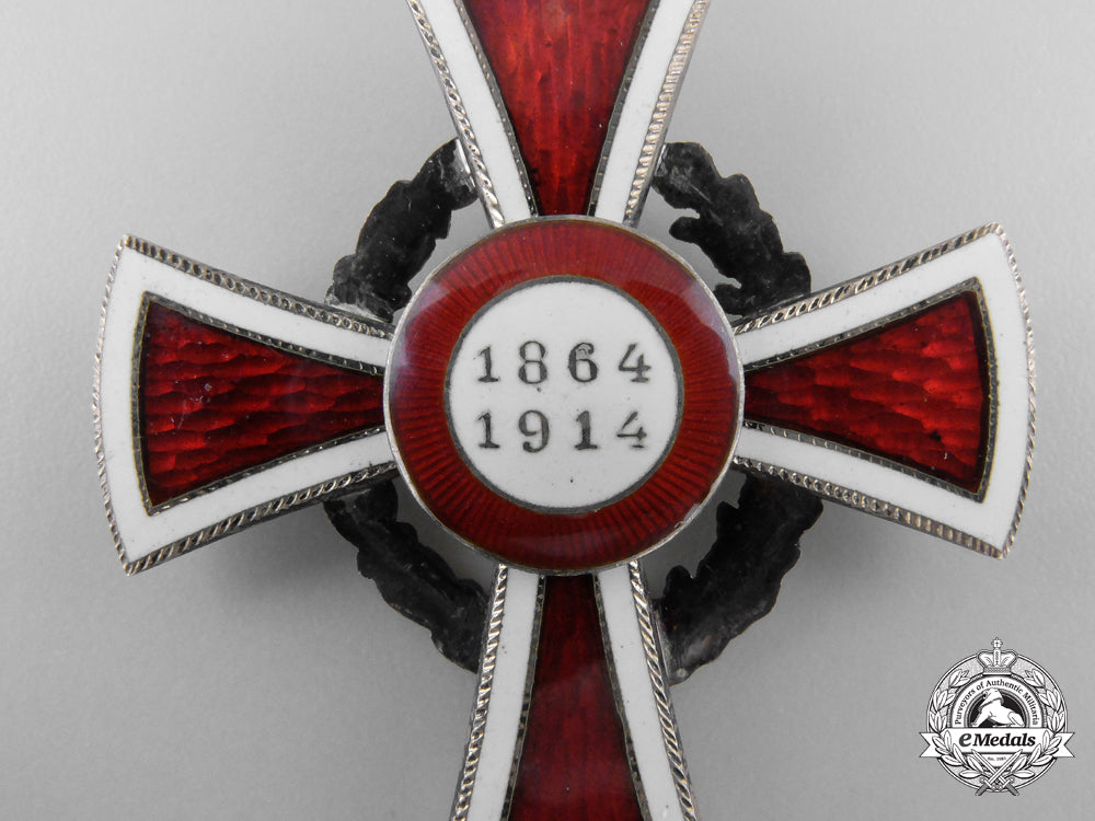 austria,_empire._a_red_cross_decoration,_i_class,_by_g.a.scheid_h_757_3