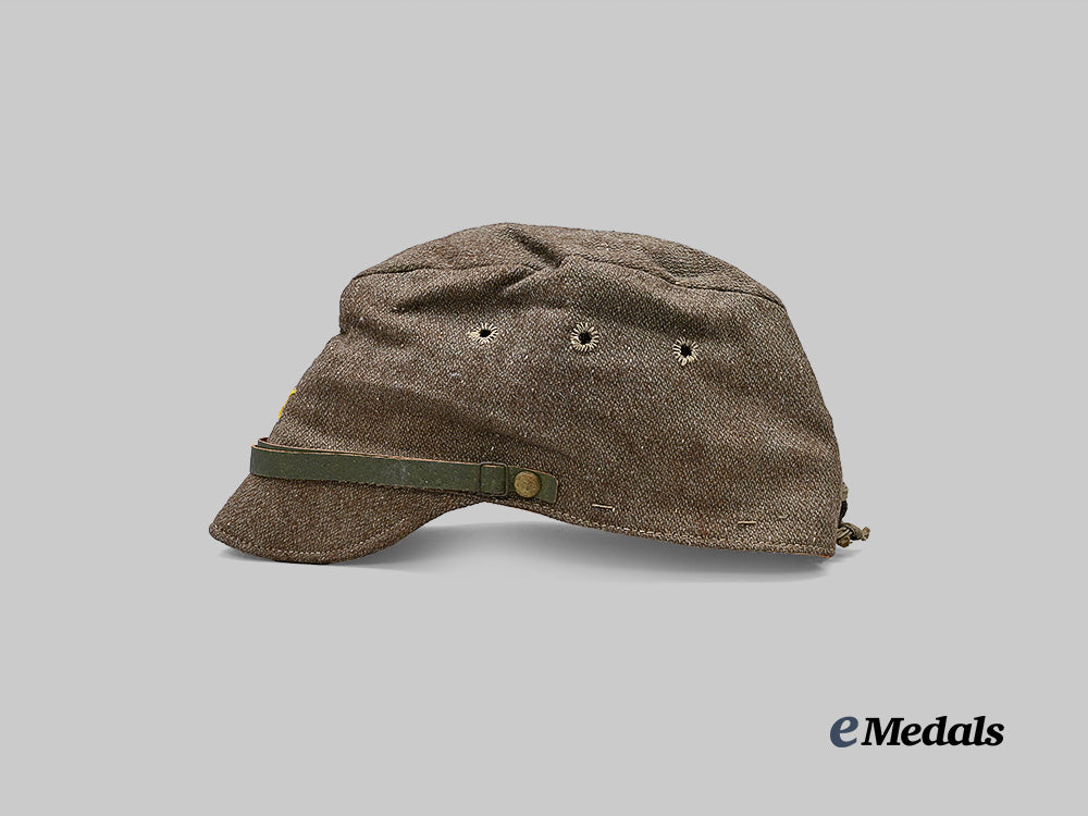 japan,_empire._an_army_officer_green_field_cap_e_medals__w8652_7