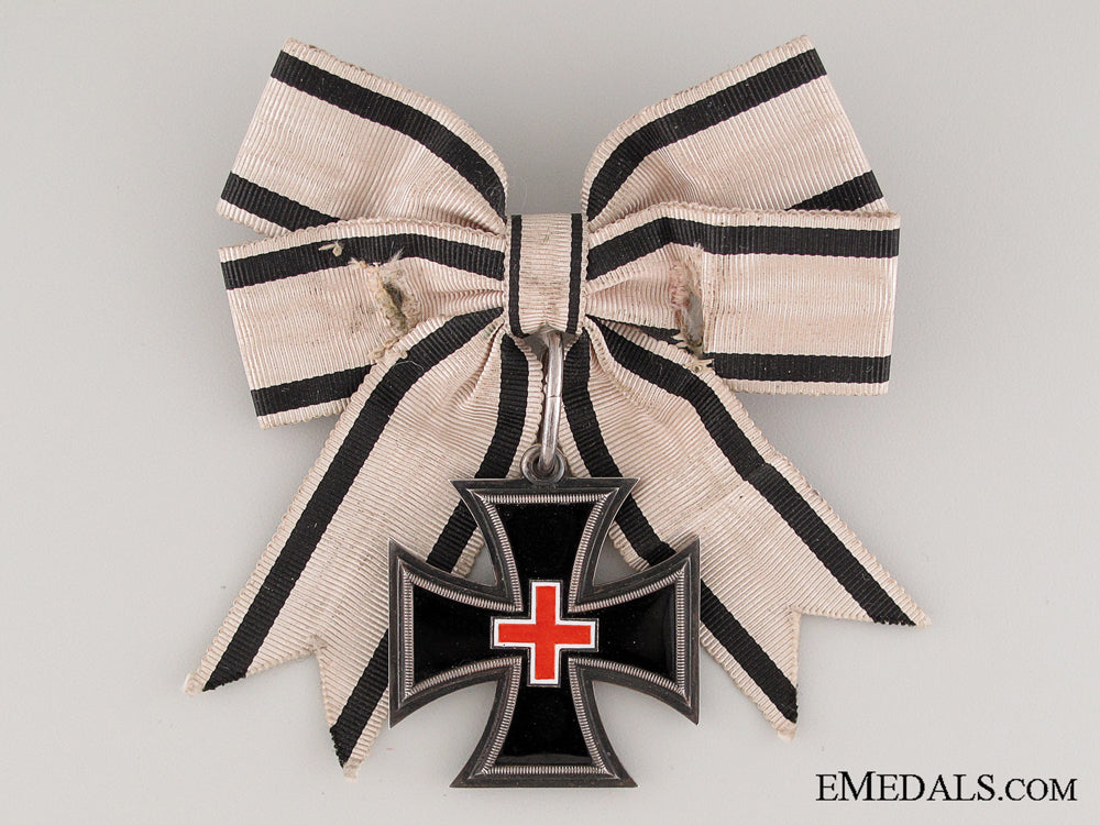 honor_cross_for_ladies&_young_ladies1870-71_honor_cross_for__52ec13bb07502
