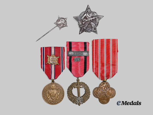 czechoslovakia,_republic._a_lot_of_four_decorations_e_medals__m0625-133_2