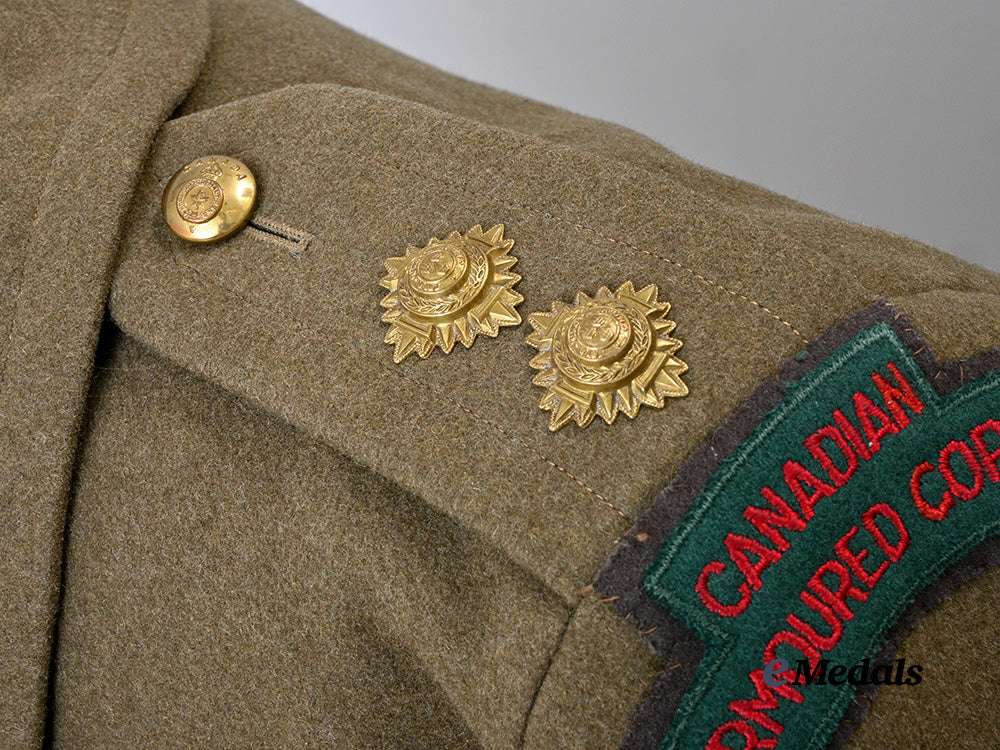 canada,_commonwealth._a_royal_canadian_armoured_corps_lieutenant_uniform,_named_e_medals__c7647_25