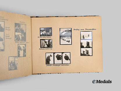 germany,_heer._a_private_wartime_photo_album_to_a_member_of_infanterie-_regiment475_e_medals__g61465_31