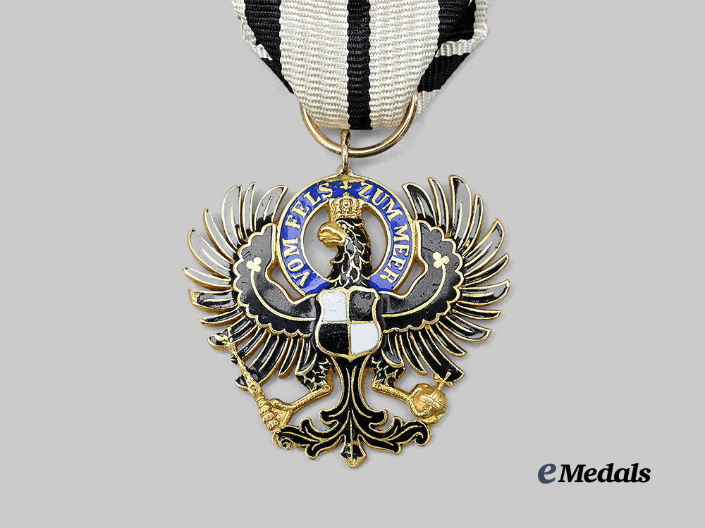 prussia,_kingdom._a_royal_house_order_of_hohenzollern,_knight’s_eagle_in_gold_e_medals__g62605_3