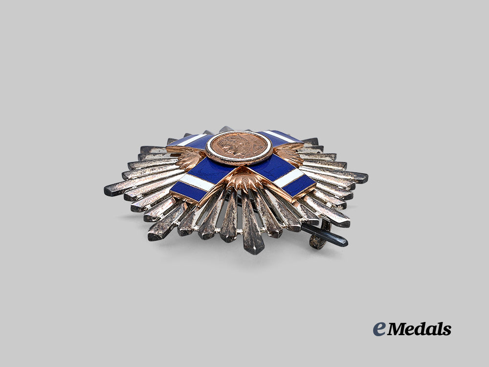 el_salvador,_republic._a_national_order_of_josé_matías_delgado,_grand_cross_set_in_case_e_medals__w8668_11