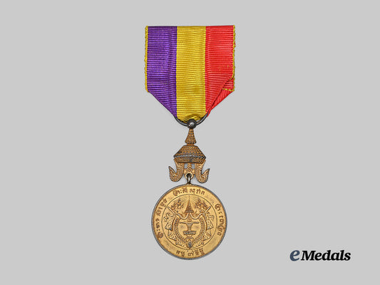 cambodia,_kingdom._medal_of_sisowath_i,_i_class,_gold_grade_e_medals__w8669_2