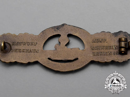 germany._a_bronze_grade_submarine_front_clasp_by_schwerin_i_031_1