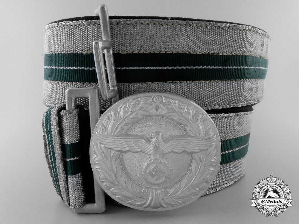 a_land_custom’s_official’s_brocade_belt_and_buckle;_published_example_i_032_1