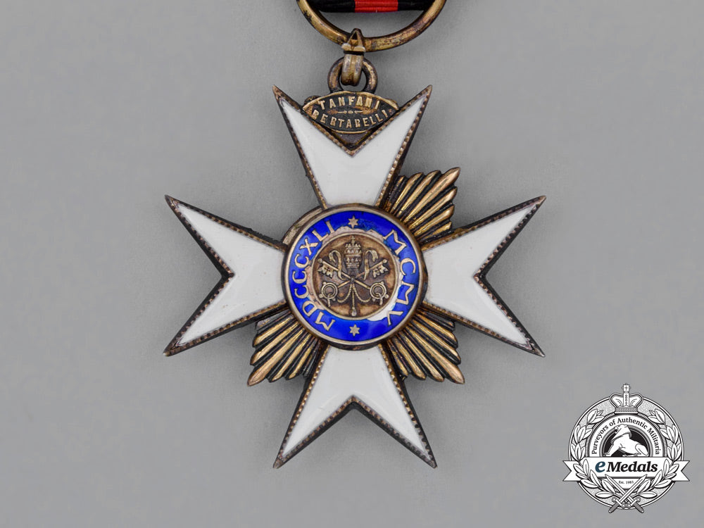 an_order_of_st._sylvester;_knight's_breast_badge_by_tanfani_bertarelli_i_083_1