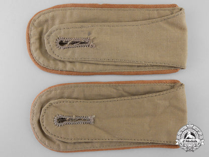 a_pair_of_luftwaffe_signals_em’s_tropical_shoulder_straps_i_097