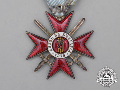 a_bulgarian_military_order_for_bravery;4_th_class_knight's_breast_badge_i_227_1