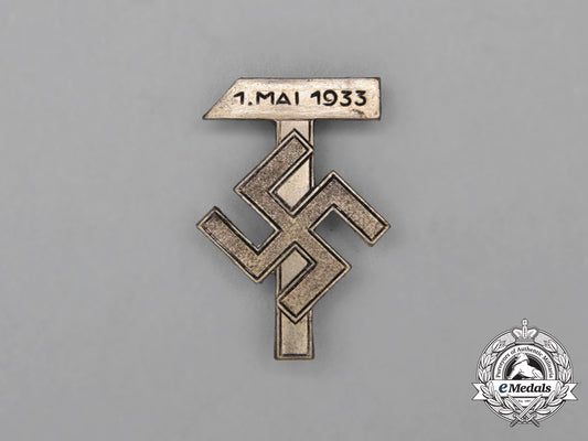 a1933“_day_of_labour”(_may1_st)_celebration_badge_i_367