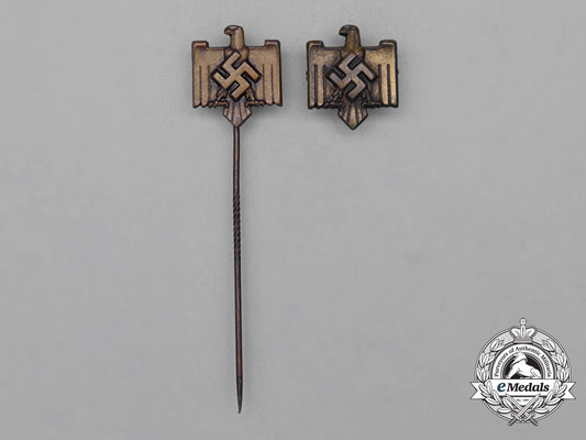 two_drl_membership_badges_and_stickpins_i_394_1