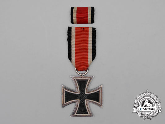 an_iron_cross1939_second_class_by_klein&_quenzer_of_lüdenscheid_with_ribbon_bar_i_574_1