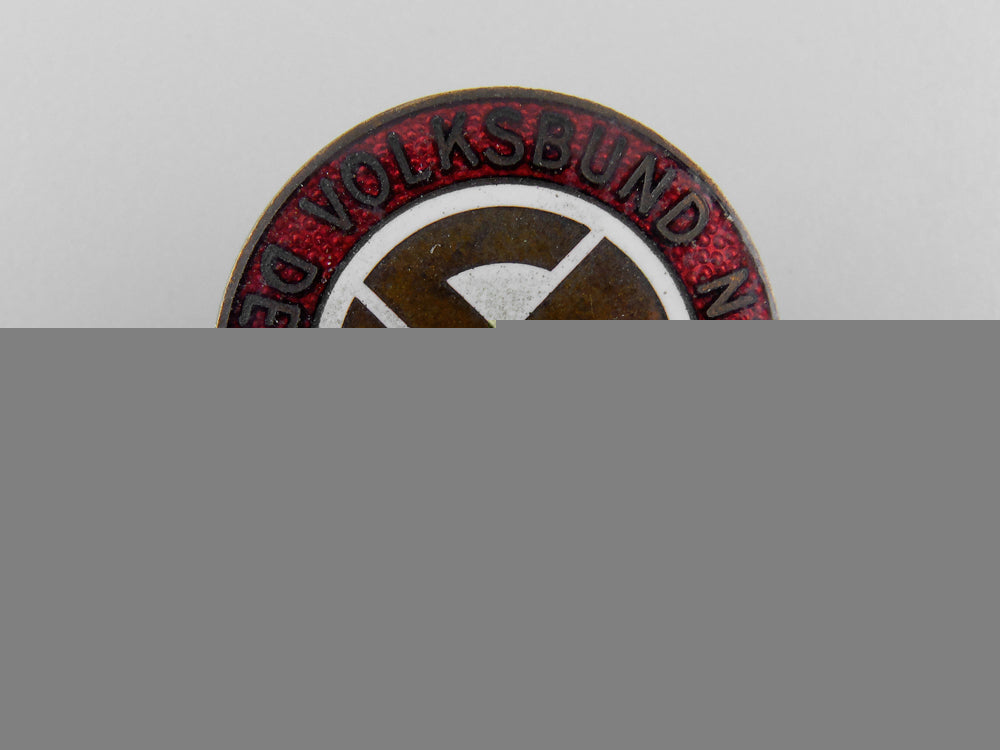 a_hungarian_nsdap_party_badge_i_590