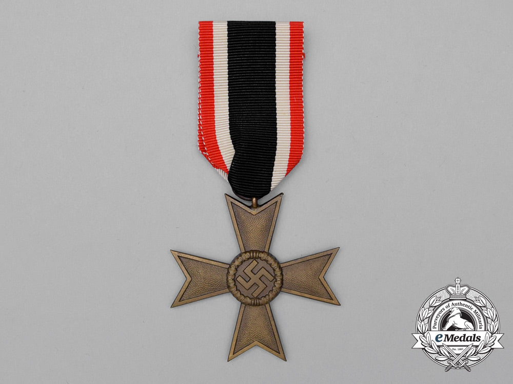 a_mint_war_merit_cross_second_class_without_swords_in_its_packet_of_issue_by_werner_redo_i_629_1
