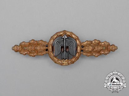 a_mint_short_range_day_fighter_clasp:_bronze_grade_i_649_1