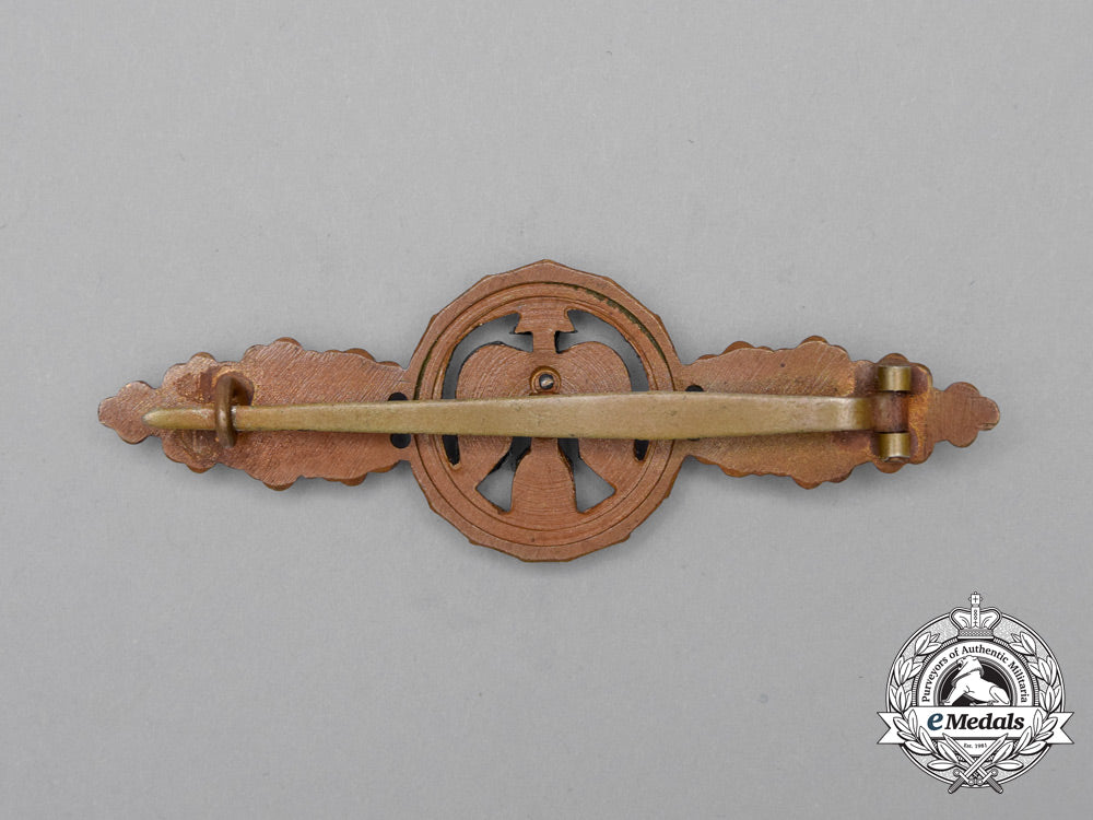 a_mint_short_range_day_fighter_clasp:_bronze_grade_i_650_1