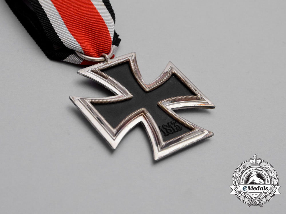 a_mint_and_unissued_iron_cross1939_second_class_i_661_1