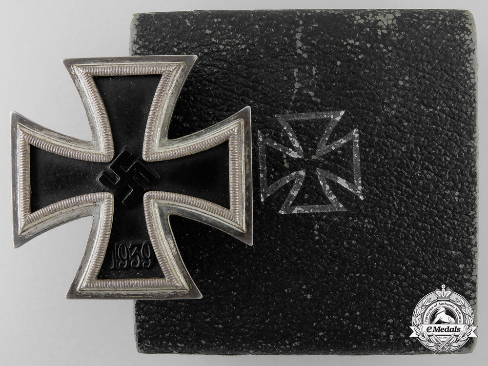 an_iron_cross_first_class1939_for_storming_the_heights_of_krjubowo_on_november26,1942_i_682