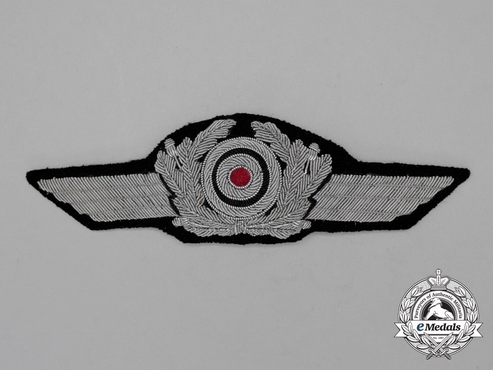 a_mint_and_unissued_luftwaffe_officer’s_white_summer_visor_cap_wreath_i_739_1
