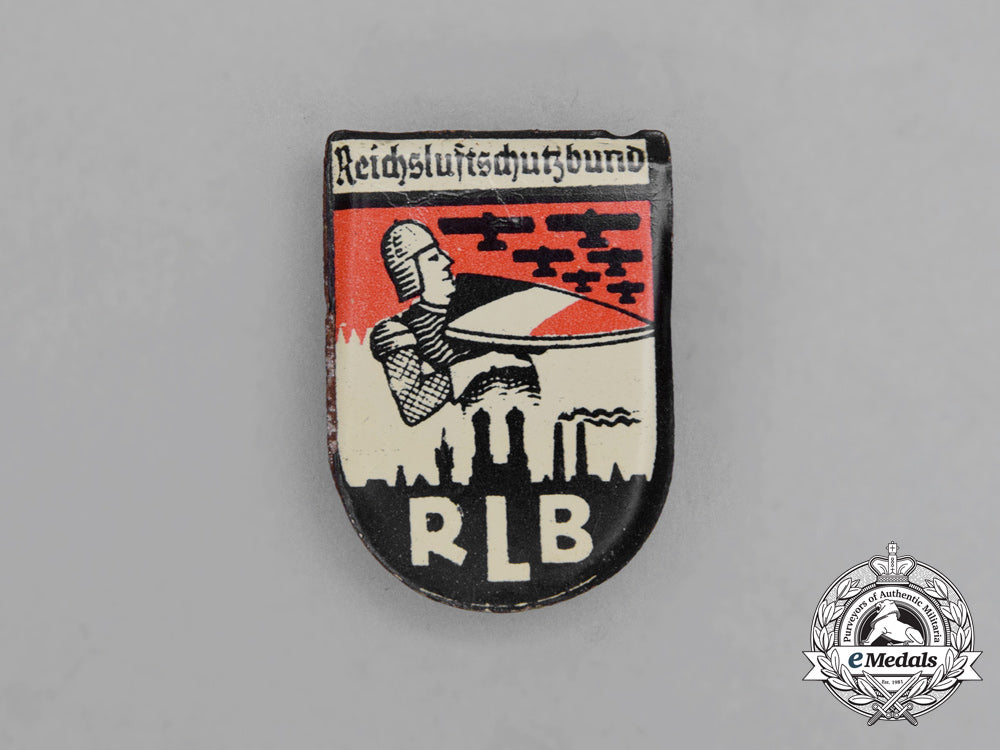 an_early_third_reich_german_rlb(_air_raid_protection_league)_awareness_badge_i_808_1