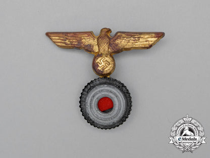 a_kriegsmarine_sailor’s_cap_eagle_and_cockade_insignia_i_866