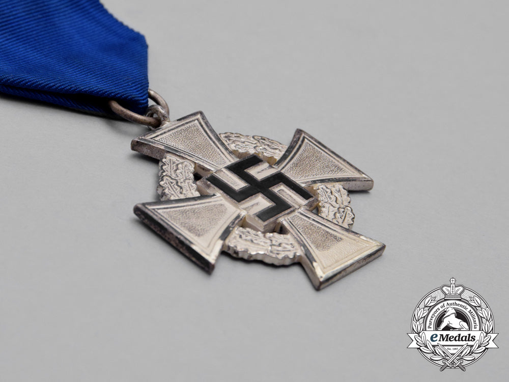 a25-_year_faithful_service_cross_second_class_with_matching_boutonniere_i_936_1
