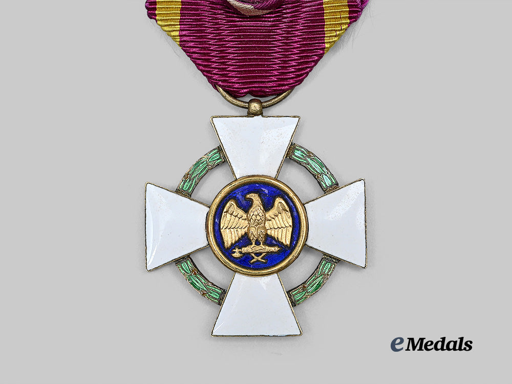 italy,_fascist_state._an_order_of_the_roman_eagle,_v_class_officer,_civil_division,_c.1942_e_medals__e_u24789_3