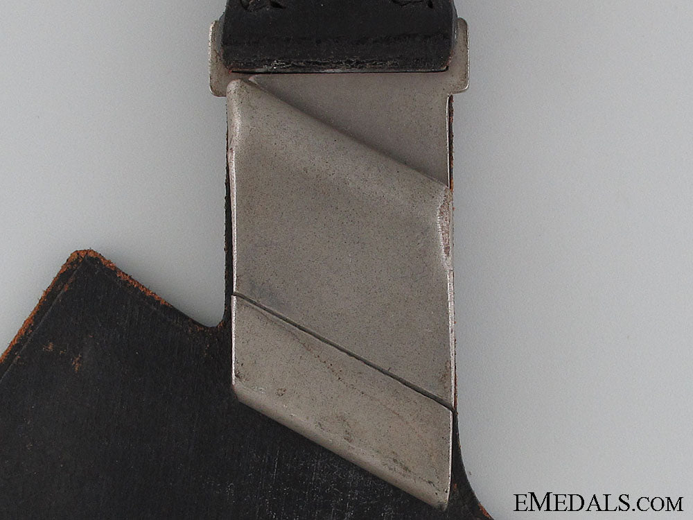 rad_enlisted_hewer_leather_dagger_hanger1938_img_0094_copy