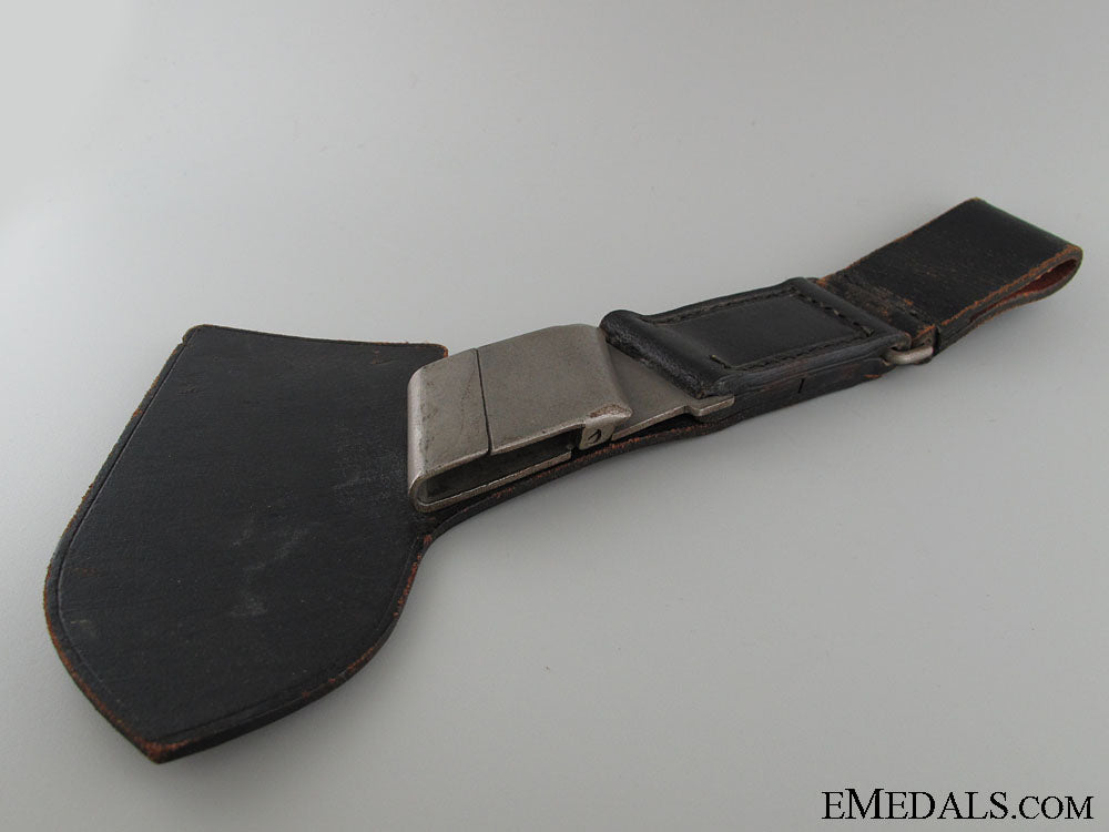 rad_enlisted_hewer_leather_dagger_hanger1938_img_0097_copy