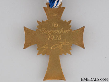 mother's_cross-_gold_grade&_cased_img_0100_copy