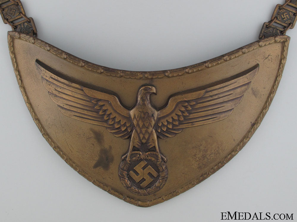 an_sa_political_leader's_gorget_img_0129_copy