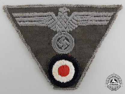 a_wehrmacht_nco_m44_cap_insignia_img_01_19_31