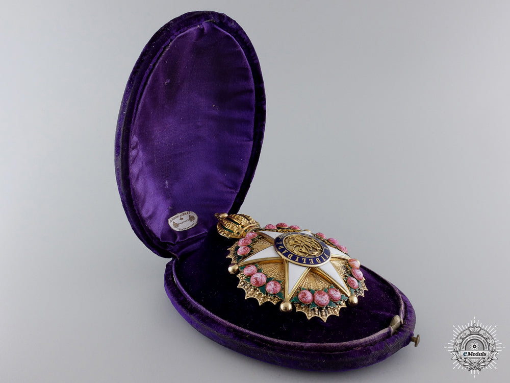 an_exquisite_brazilian_order_of_the_rose_in_gold;_breast_star_img_01.jpg54a16e889cbba