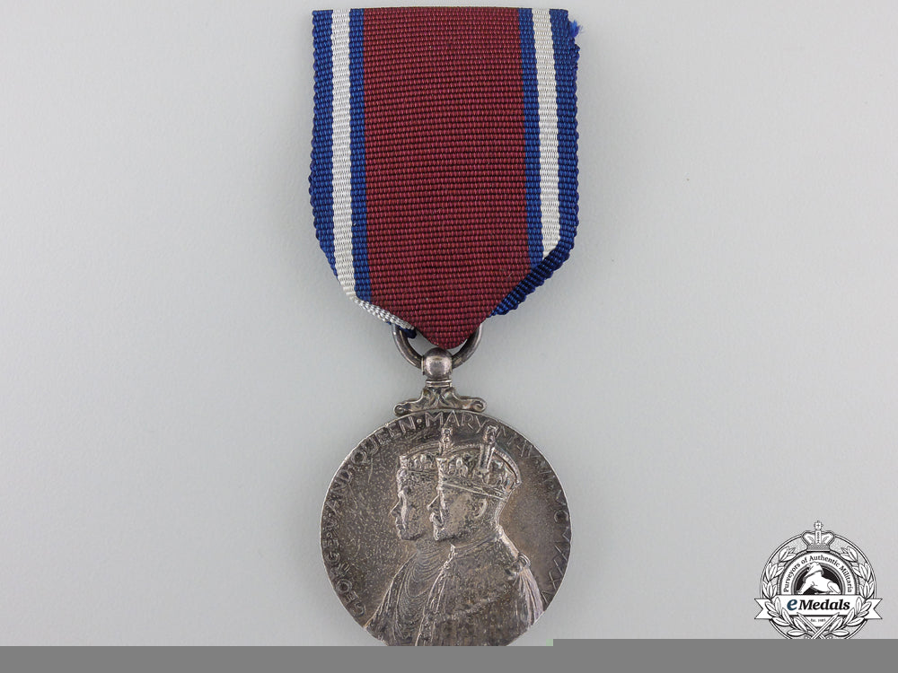a1935_george_v_and_queen_mary_silver_jubilee_medal_img_01_27_8