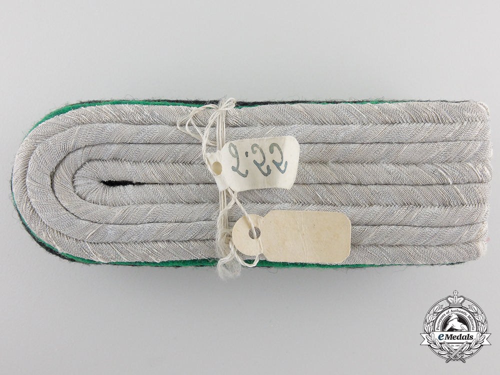 a_set_of_ss-_polizei_rifle_regiment/_mountain_troops_shoulder_boards_img_01_6