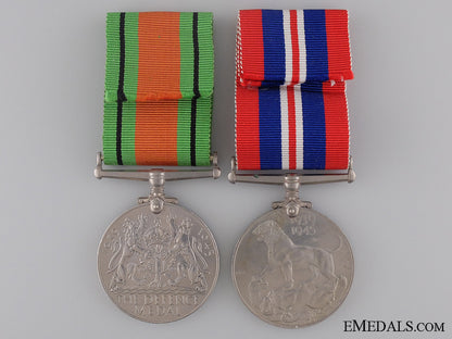 a_pair_of_british_second_war_medals_img_02.jpg53da8296176e8