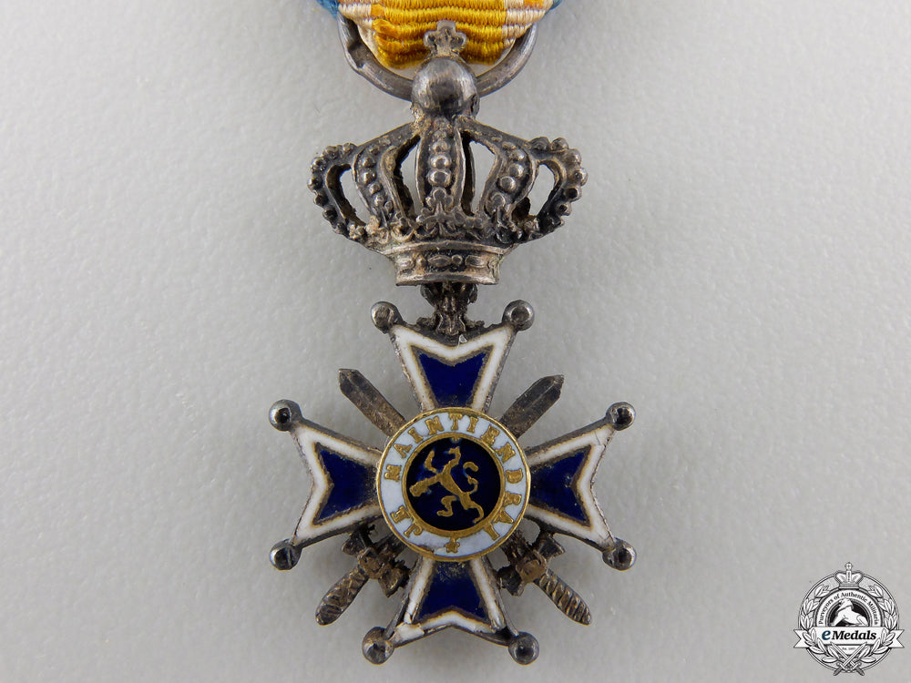 a_miniature_dutch_order_of_orange-_nassau_with_swords_img_02.jpg55788d259ffcc