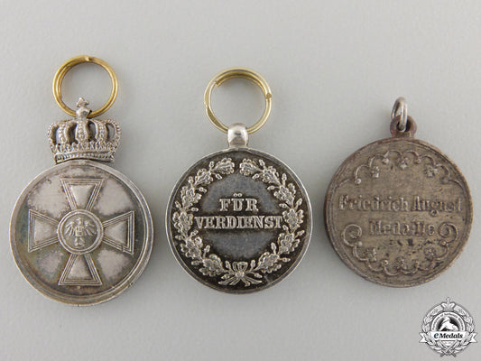 three_miniature_german_imperials_medals_and_awards_img_02.jpg558178e5c65cb
