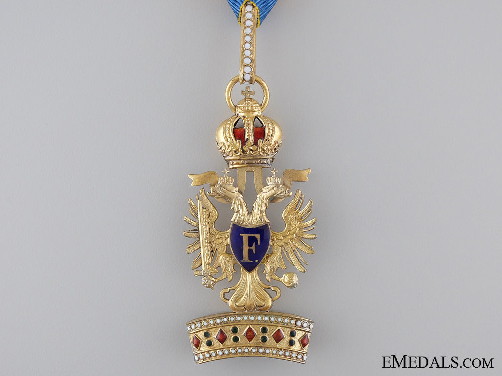 an_austrian_order_of_the_iron_crown;_third_class_img_02.jpg53c0327aba37a