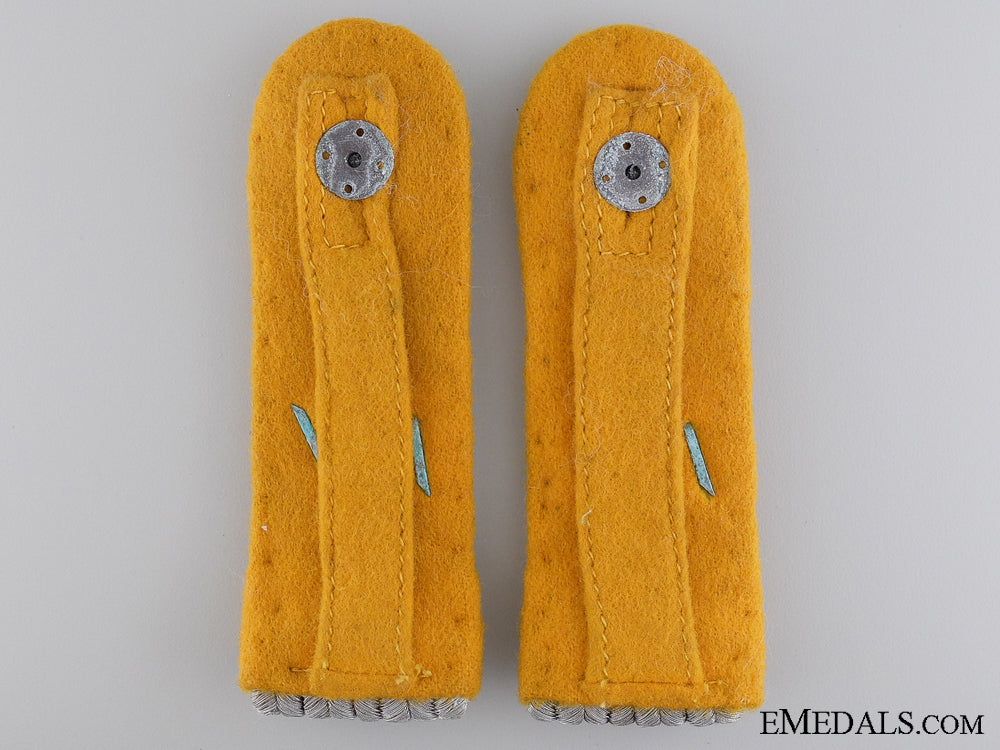 luftwaffe_pilot_shoulder_boards_lieutenant_rank;63_rd_img_02.jpg544e7fcc781be