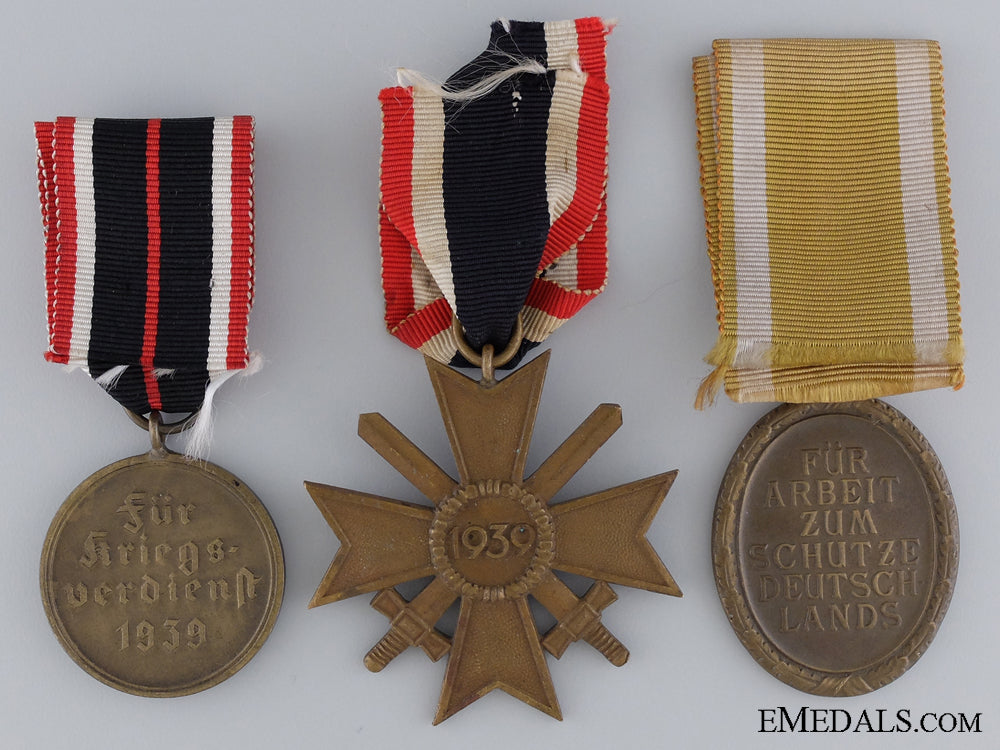 three_wwii_german_awards_img_02.jpg53ac4a8671928