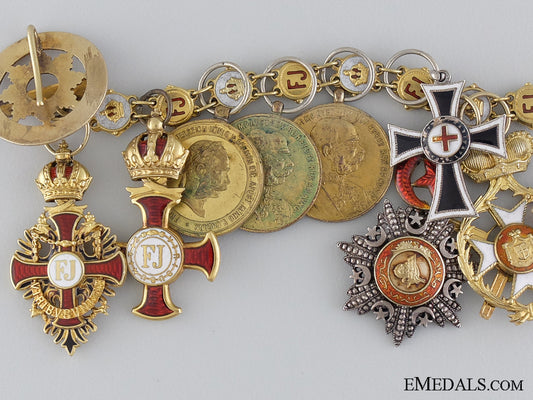 a_superb_austrian_miniature_chain_img_02.jpg543fed3edafbf