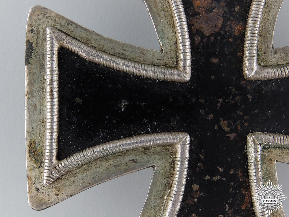 a_scarce_and_fine1813_iron_cross_first_class_img_02.jpg54889c73cb204