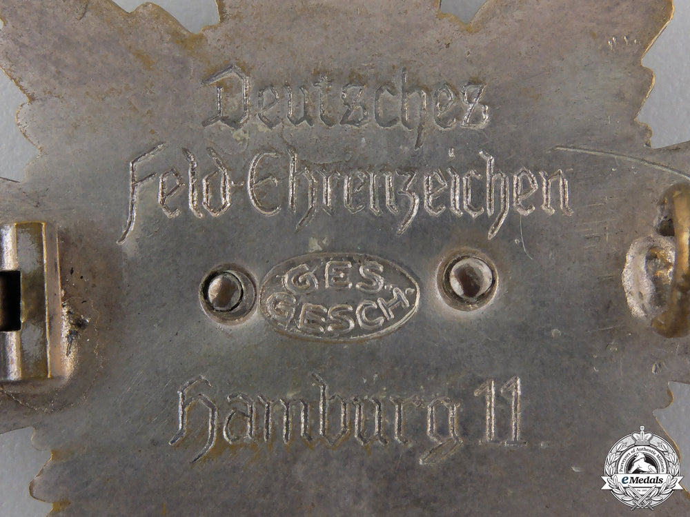 a_first_war_hamburg_honour_award_img_02.jpg553273d9ef802