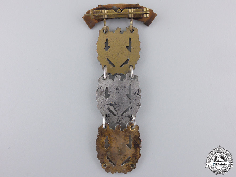 german_shooting_association_small_gold,_silver_and_bronze_grade_badges_img_02.jpg55bfb746e394b